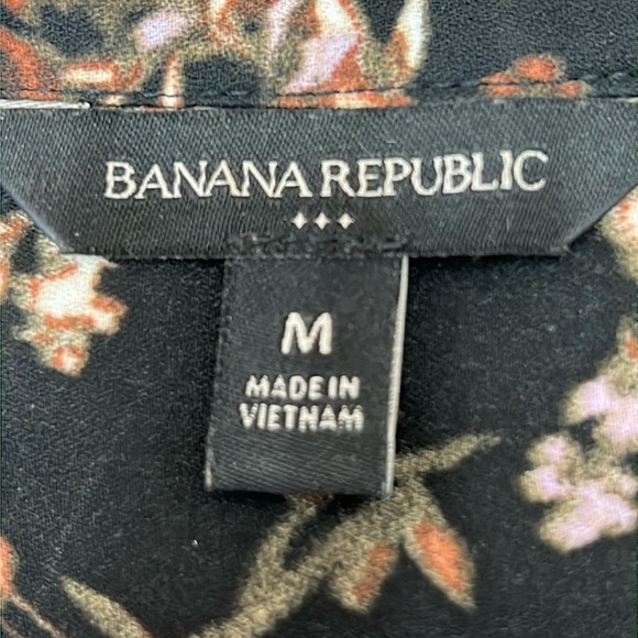 Banana Republic Women’s Blouse Top Sz M Black & Brown Print Polyester Like New - Picture 2 of 12